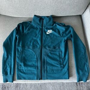 Nike sweater